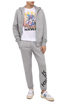 Мужской хлопковые джоггеры kenzo sport KENZO серого цвета по цене 20600 руб., арт. FA65PA7124MS | Фото 2 Мужской хлопковые джоггеры kenzo sport KENZO серого цвета, арт. FA65PA7124MS | Фото 2