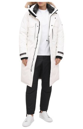 Мужские утепленные брюки GIORGIO ARMANI черного цвета по цене 159500 руб., арт. 0WGPP0FD/T0206 | Фото 2 Мужские утепленные брюки GIORGIO ARMANI черного цвета, арт. 0WGPP0FD/T0206 | Фото 2