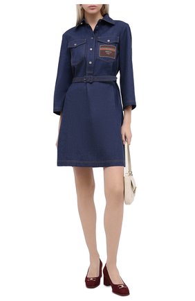 Женская замшевые туфли gancini SALVATORE FERRAGAMO бордового цвета по цене 49300 руб., арт. Z-07329551C | Фото 2 Женская замшевые туфли gancini SALVATORE FERRAGAMO бордового цвета, арт. Z-07329551C | Фото 2