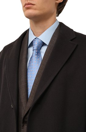 Мужской шелковый галстук LANVIN голубого цвета по цене 10850 руб., арт. 3056/TIE | Фото 2 Мужской шелковый галстук LANVIN голубого цвета, арт. 3056/TIE | Фото 2