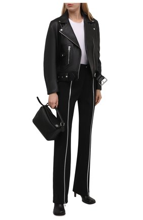 Женская кожаная куртка ACNE STUDIOS черного цвета по цене 141000 руб., арт. A70066 | Фото 2 Женская кожаная куртка ACNE STUDIOS черного цвета, арт. A70066 | Фото 2