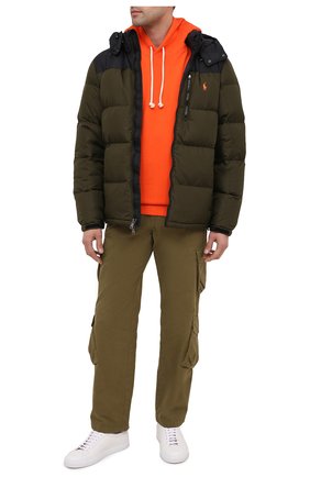 Мужская пуховая куртка POLO RALPH LAUREN темно-зеленого цвета по цене 39950 руб., арт. 710812010 | Фото 2 Мужская пуховая куртка POLO RALPH LAUREN темно-зеленого цвета, арт. 710812010 | Фото 2 (Материал подклада: Синтетический материал; Материал внешний: Синтетический материал; Материал утеплителя: Пух и перо; Длина (верхняя одежда): Короткие; Рукава: Длинные; Мужское Кросс-КТ: Верхняя одежда, Пуховик-верхняя одежда, пуховик-короткий; Стили: Кэжуэл; Кросс-КТ: Пуховик, Куртка)