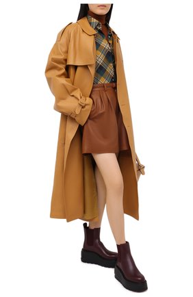 Женские кожаные челси valentino garavani VALENTINO бордового цвета по цене 72650 руб., арт. UW0S0AP7/RBJ | Фото 2 Женские кожаные челси valentino garavani VALENTINO бордового цвета, арт. UW0S0AP7/RBJ | Фото 2