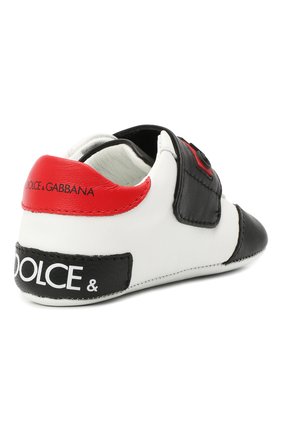 Детского кожаные пинетки DOLCE & GABBANA черно-белого цвета по цене 15100 руб., арт. DK0115/A7083 | Фото 3 Детского кожаные пинетки DOLCE & GABBANA черно-белого цвета, арт. DK0115/A7083 | Фото 3 (Материал внешний: Кожа; Материал внутренний: Натуральная кожа)