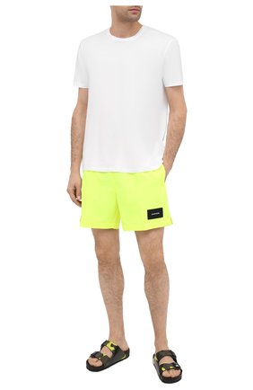 Детского плавки-шорты CALVIN KLEIN желтого цвета по цене 7185 руб., арт. KM0KM00446 | Фото 2 Детского плавки-шорты CALVIN KLEIN желтого цвета, арт. KM0KM00446 | Фото 2