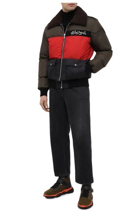 Мужские замшевые ботинки bubble boots MONCLER хаки цвета по цене 61100 руб., арт. F2-09A-4M500-00-02SGM | Фото 2 Мужские замшевые ботинки bubble boots MONCLER хаки цвета, арт. F2-09A-4M500-00-02SGM | Фото 2