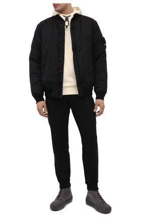 Мужские замшевые кеды STONE ISLAND серого цвета по цене 42600 руб., арт. 7315S02F6 | Фото 2 Мужские замшевые кеды STONE ISLAND серого цвета, арт. 7315S02F6 | Фото 2