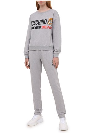 Женские хлопковые брюки MOSCHINO UNDERWEAR WOMAN серого цвета по цене 16850 руб., арт. A4329/9006 | Фото 2 Женские хлопковые брюки MOSCHINO UNDERWEAR WOMAN серого цвета, арт. A4329/9006 | Фото 2