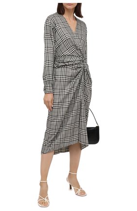 Женское платье из вискозы RAG&BONE черно-белого цвета по цене 45350 руб., арт. WAW20F3064V064 | Фото 2 Женское платье из вискозы RAG&BONE черно-белого цвета, арт. WAW20F3064V064 | Фото 2