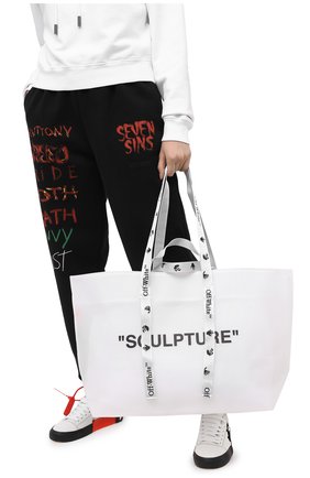 Женский сумка-шопер sculpture OFF-WHITE белого цвета по цене 24150 руб., арт. 0WNA094E20PLA0020110 | Фото 2 Женский сумка-шопер sculpture OFF-WHITE белого цвета, арт. 0WNA094E20PLA0020110 | Фото 2