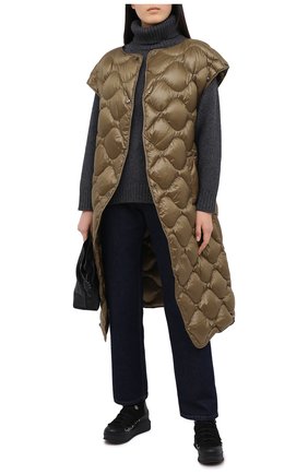 Женские комбинированные ботинки padded SALVATORE FERRAGAMO черного цвета по цене 73900 руб., арт. Z-07333511C | Фото 2 Женские комбинированные ботинки padded SALVATORE FERRAGAMO черного цвета, арт. Z-07333511C | Фото 2