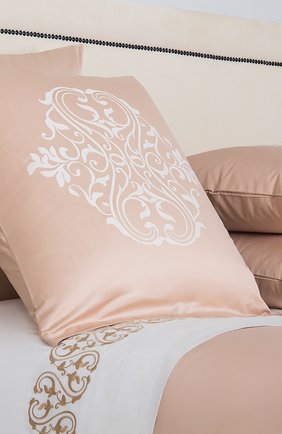 Хлопковая наволочка FRETTE светло-розового цвета по цене 16550 руб., арт. FR6594 E0778 065B | Фото 2 Хлопковая наволочка FRETTE светло-розового цвета, арт. FR6594 E0778 065B | Фото 2