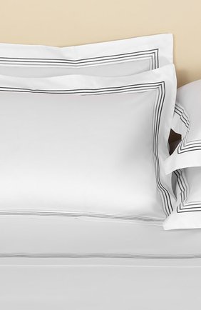 Хлопковая наволочка FRETTE серого цвета по цене 13050 руб., арт. FO7092 E0700 051C | Фото 2 Хлопковая наволочка FRETTE серого цвета, арт. FO7092 E0700 051C | Фото 2