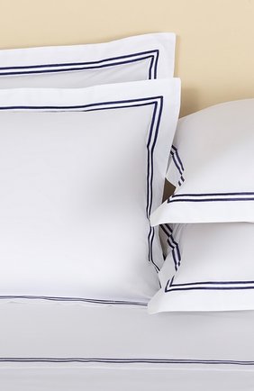 Хлопковая наволочка FRETTE синего цвета по цене 6995 руб., арт. FA7017 E0700 051C | Фото 2 Хлопковая наволочка FRETTE синего цвета, арт. FA7017 E0700 051C | Фото 2