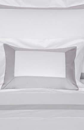 Хлопковая наволочка FRETTE серебряного цвета по цене 10900 руб., арт. FR2934 E0700 030B | Фото 2 Хлопковая наволочка FRETTE серебряного цвета, арт. FR2934 E0700 030B | Фото 2