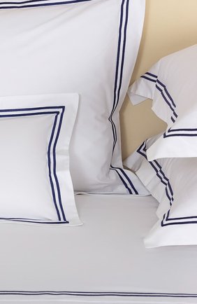 Хлопковая наволочка FRETTE синего цвета по цене 6995 руб., арт. FA7017 E0700 030B | Фото 3 Хлопковая наволочка FRETTE синего цвета, арт. FA7017 E0700 030B | Фото 3
