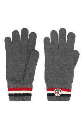 Мужские шерстяные перчатки MONCLER серого цвета по цене 15200 руб., арт. F2-091-3A701-00-A9575 | Фото 2 Мужские шерстяные перчатки MONCLER серого цвета, арт. F2-091-3A701-00-A9575 | Фото 2