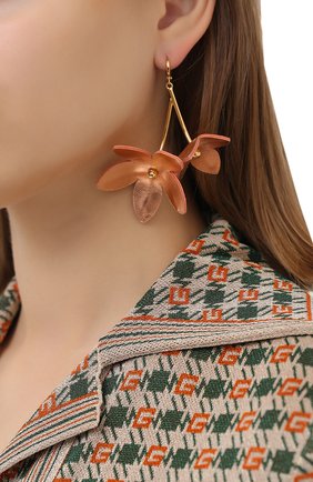 Женские серьги MARNI светло-розового цвета по цене 32950 руб., арт. 0RMV0241A0/P3000 | Фото 2 Женские серьги MARNI светло-розового цвета, арт. 0RMV0241A0/P3000 | Фото 2