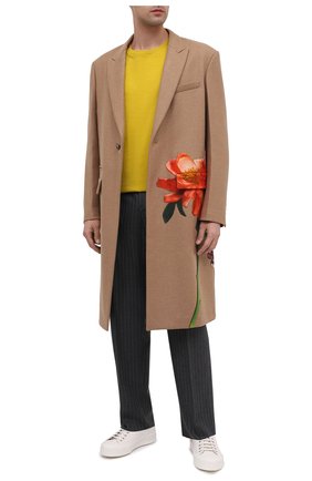 Мужские шерстяные брюки VALENTINO серого цвета по цене 75400 руб., арт. UV0RBF706QJ | Фото 2 Мужские шерстяные брюки VALENTINO серого цвета, арт. UV0RBF706QJ | Фото 2 (Материал внешний: Шерсть; Длина (брюки, джинсы): Стандартные; Случай: Повседневный; Стили: Кэжуэл)