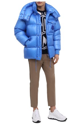 Мужская пуховая куртка lamentin MONCLER синего цвета по цене 142900 руб., арт. F2-091-1B583-00-539WF | Фото 2 Мужская пуховая куртка lamentin MONCLER синего цвета, арт. F2-091-1B583-00-539WF | Фото 2