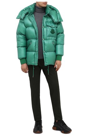 Мужская пуховая куртка lamentin MONCLER зеленого цвета по цене 142900 руб., арт. F2-091-1B583-00-539WF | Фото 2 Мужская пуховая куртка lamentin MONCLER зеленого цвета, арт. F2-091-1B583-00-539WF | Фото 2