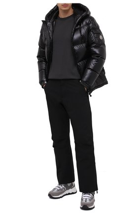 Мужской утепленные брюки MONCLER GRENOBLE черного цвета по цене 67300 руб., арт. F2-097-2A603-40-53066 | Фото 2 Мужской утепленные брюки MONCLER GRENOBLE черного цвета, арт. F2-097-2A603-40-53066 | Фото 2