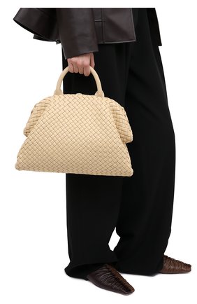 Женская сумка bv handle BOTTEGA VENETA светло-бежевого цвета по цене 331500 руб., арт. 639301/V01D1 | Фото 2 Женская сумка bv handle BOTTEGA VENETA светло-бежевого цвета, арт. 639301/V01D1 | Фото 2
