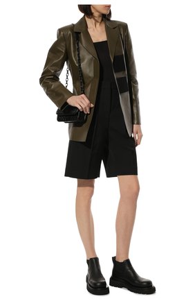 Женские кожаные ботинки bv lug BOTTEGA VENETA черного цвета по цене 65250 руб., арт. 634396/VBS50 | Фото 2 Женские кожаные ботинки bv lug BOTTEGA VENETA черного цвета, арт. 634396/VBS50 | Фото 2 (Материал внутренний: Натуральная кожа; Подошва: Платформа; Женское Кросс-КТ: Челси-ботинки; Каблук высота: Низкий)