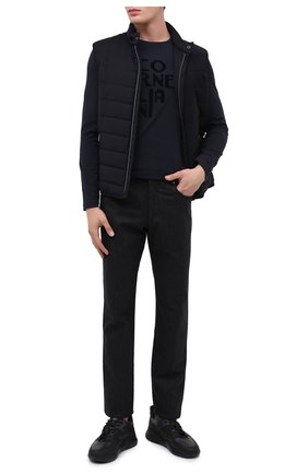 Мужская хлопковый лонгслив CORNELIANI темно-синего цвета по цене 15500 руб., арт. 86G588-0825005/00 | Фото 2 Мужская хлопковый лонгслив CORNELIANI темно-синего цвета, арт. 86G588-0825005/00 | Фото 2