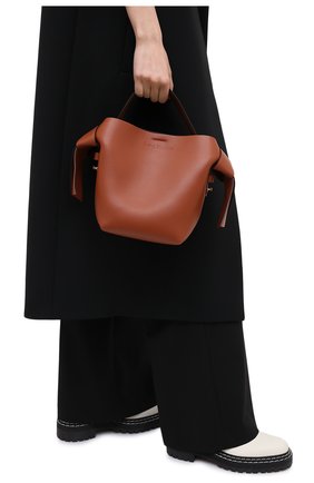 Женская сумка musubi medium ACNE STUDIOS коричневого цвета по цене 82750 руб., арт. A10093 | Фото 2 Женская сумка musubi medium ACNE STUDIOS коричневого цвета, арт. A10093 | Фото 2