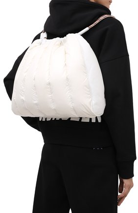 Женский рюкзак seashell MONCLER белого цвета, арт. F2-09B-5A501-10-02SK9 | Фото 2 (Материал: Текстиль; Стили: Кэжуэл; Размер: large)