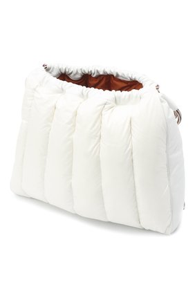 Женский рюкзак seashell MONCLER белого цвета по цене 0 руб., арт. F2-09B-5A501-10-02SK9 | Фото 4 Женский рюкзак seashell MONCLER белого цвета, арт. F2-09B-5A501-10-02SK9 | Фото 4 (Материал: Текстиль; Стили: Кэжуэл; Размер: large)
