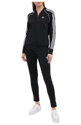 Женские брюки ADIDAS ORIGINALS черного цвета по цене 5560 руб., арт. GD2361 | Фото 2 Женские брюки ADIDAS ORIGINALS черного цвета, арт. GD2361 | Фото 2