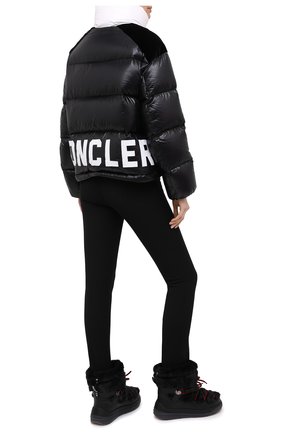 Женский пуховая куртка MONCLER черного цвета по цене 88000 руб., арт. F2-093-1A52B-00-C0232 | Фото 2 Женский пуховая куртка MONCLER черного цвета, арт. F2-093-1A52B-00-C0232 | Фото 2