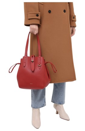 Женский сумка-тоут net medium FURLA красного цвета по цене 33550 руб., арт. BZT0FUA/HSF000 | Фото 2 Женский сумка-тоут net medium FURLA красного цвета, арт. BZT0FUA/HSF000 | Фото 2
