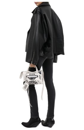 Женские кожаные ботильоны VETEMENTS черного цвета по цене 89950 руб., арт. WAH21B0226 2467 | Фото 2 Женские кожаные ботильоны VETEMENTS черного цвета, арт. WAH21B0226 2467 | Фото 2
