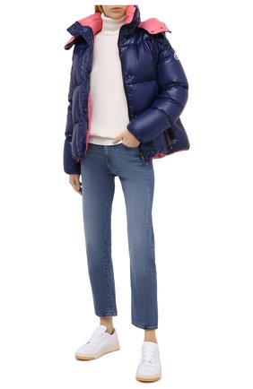 Женский пуховая куртка MONCLER темно-синего цвета по цене 122000 руб., арт. F2-093-1A51N-00-C0067 | Фото 2 Женский пуховая куртка MONCLER темно-синего цвета, арт. F2-093-1A51N-00-C0067 | Фото 2