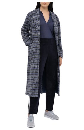 Женские брюки GIORGIO ARMANI синего цвета по цене 128500 руб., арт. 6HAP05/AM70Z | Фото 2 Женские брюки GIORGIO ARMANI синего цвета, арт. 6HAP05/AM70Z | Фото 2