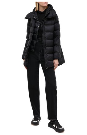 Женский пуховик MONCLER черного цвета по цене 122000 руб., арт. F2-093-1C203-80-C0229 | Фото 2 Женский пуховик MONCLER черного цвета, арт. F2-093-1C203-80-C0229 | Фото 2