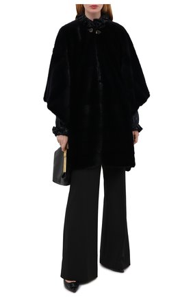 Женская меховое пончо LORO PIANA темно-синего цвета по цене 2455000 руб., арт. FAL2282 | Фото 2 Женская меховое пончо LORO PIANA темно-синего цвета, арт. FAL2282 | Фото 2