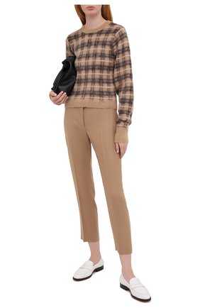 Женские шерстяные брюки ALEXANDER MCQUEEN бежевого цвета по цене 77950 руб., арт. 631818/QKAAM | Фото 2 Женские шерстяные брюки ALEXANDER MCQUEEN бежевого цвета, арт. 631818/QKAAM | Фото 2