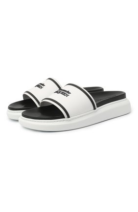 Мужские шлепанцы ALEXANDER MCQUEEN черно-белого цвета по цене 29950 руб., арт. 627188/W4N40 | Фото 1 Мужские шлепанцы ALEXANDER MCQUEEN черно-белого цвета, арт. 627188/W4N40 | Фото 1 (Материал внутренний: Натуральная кожа; Материал внешний: Экокожа)