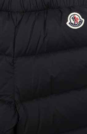 Детские пуховый комбинезон MONCLER синего цвета по цене 24200 руб., арт. F2-951-2A702-00-53333 | Фото 3 Детские пуховый комбинезон MONCLER синего цвета, арт. F2-951-2A702-00-53333 | Фото 3