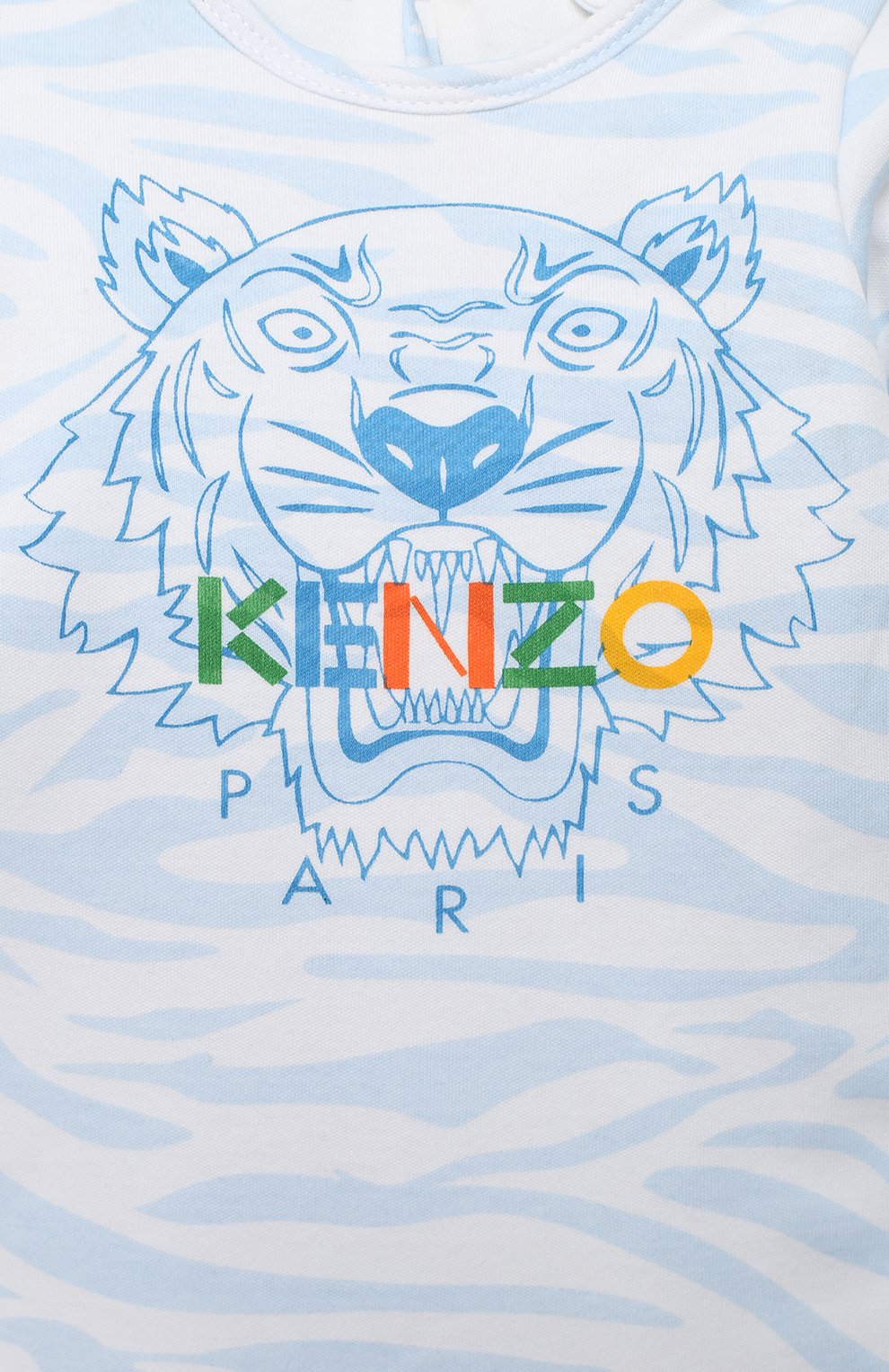 Детского хлопковый комбинезон с шапкой KENZO голубого цвета по цене 11710 руб., арт. KR99533 | Фото 6 Детского хлопковый комбинезон с шапкой KENZO голубого цвета, арт. KR99533 | Фото 6