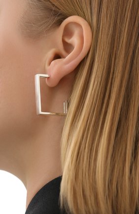 Женские серьги COPINE JEWELRY серебряного цвета по цене 17600 руб., арт. LEABIGSLVR | Фото 2 Женские серьги COPINE JEWELRY серебряного цвета, арт. LEABIGSLVR | Фото 2