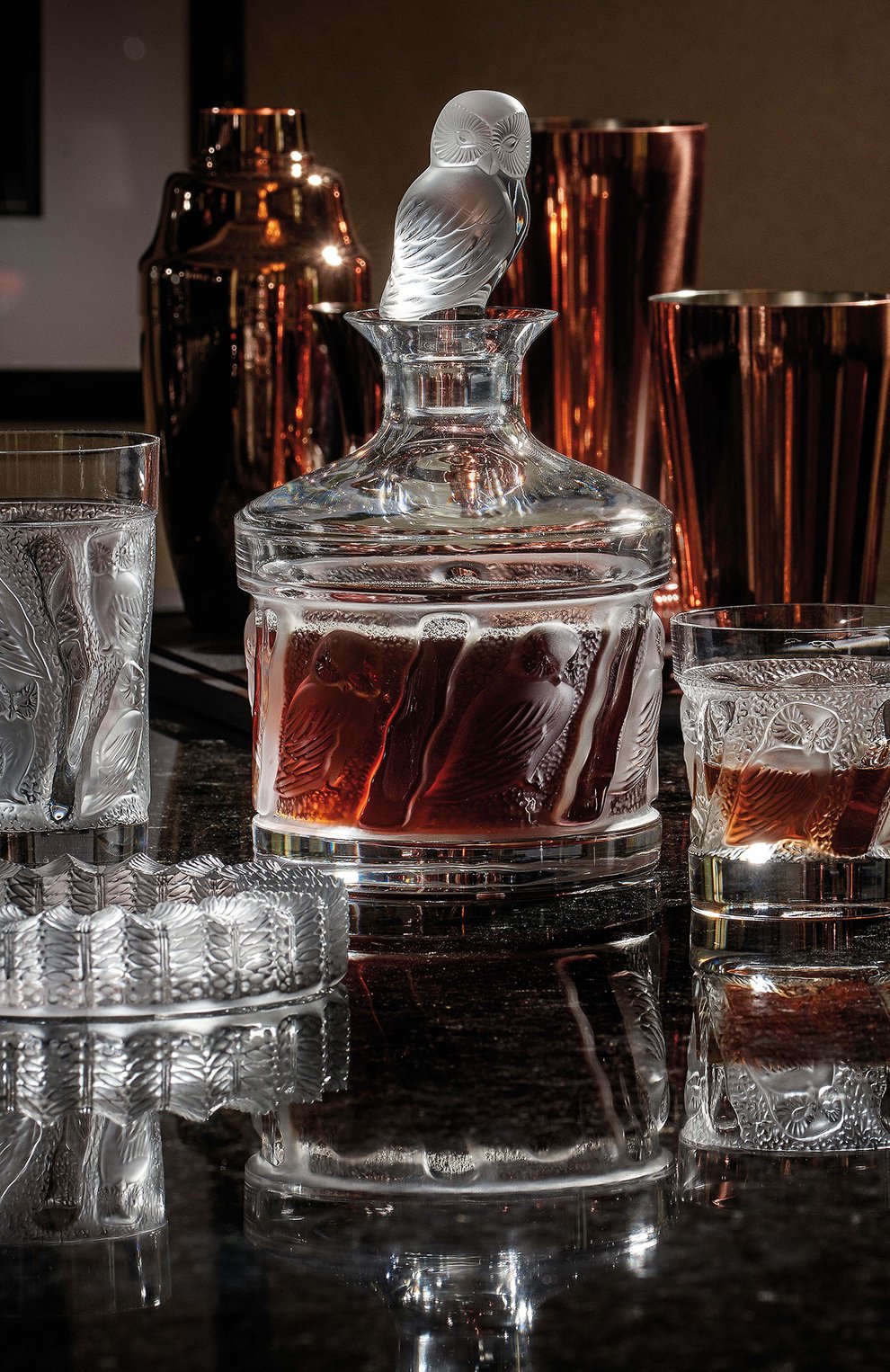 Мужского набор из 2-х стаканов для сока owl LALIQUE прозрачного цвета по цене 58500 руб., арт. 1731000 | Фото 2 Мужского набор из 2-х стаканов для сока owl LALIQUE прозрачного цвета, арт. 1731000 | Фото 2