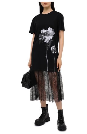 Женское хлопковое платье VALENTINO черно-белого цвета по цене 131500 руб., арт. UB0MJ02N5YK | Фото 2 Женское хлопковое платье VALENTINO черно-белого цвета, арт. UB0MJ02N5YK | Фото 2