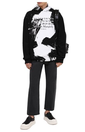 Мужской хлопковое худи MAISON MARGIELA черно-белого цвета по цене 63250 руб., арт. S50GU0151/S25451 | Фото 2 Мужской хлопковое худи MAISON MARGIELA черно-белого цвета, арт. S50GU0151/S25451 | Фото 2