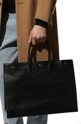 Мужская кожаная сумка noe large SAINT LAURENT черного цвета по цене 121000 руб., арт. 587273/CWTFE | Фото 2 Мужская кожаная сумка noe large SAINT LAURENT черного цвета, арт. 587273/CWTFE | Фото 2
