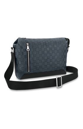 Мужская кожаная сумка discovery pm LOUIS VUITTON синего цвета по цене 149000 руб., арт. N42416 | Фото 1 Мужская кожаная сумка discovery pm LOUIS VUITTON синего цвета, арт. N42416 | Фото 1